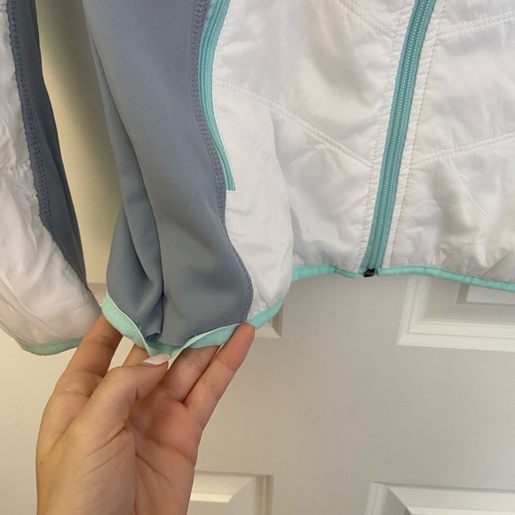 Champion Jacket - Picture 5 of 8